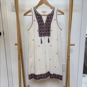 Madewell embroidered dress 00